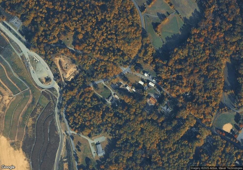 633 Longview Rd, Boyertown, PA 19512 - photo 1