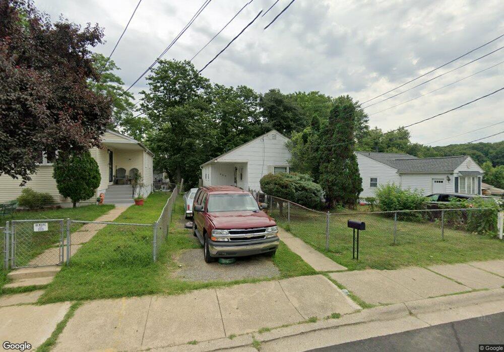 403 Dateleaf Ave, Capitol Heights, MD 20743 - photo 1