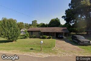 503 E Chestnut St, Charleston, MS 38921