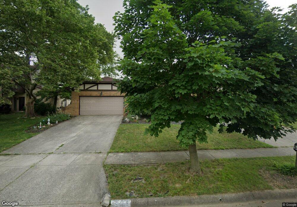 5454 Archway Dr unit 456, Columbus, OH 43235 - photo 1