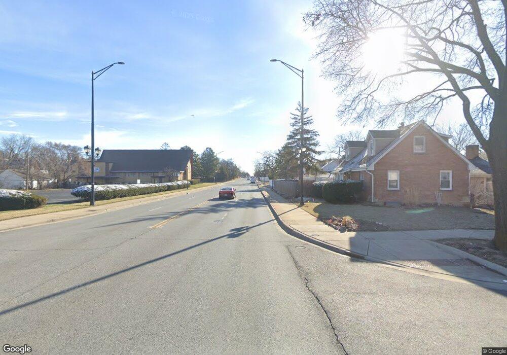 149 N Maple Ave, Elmhurst, IL 60126 - photo 1