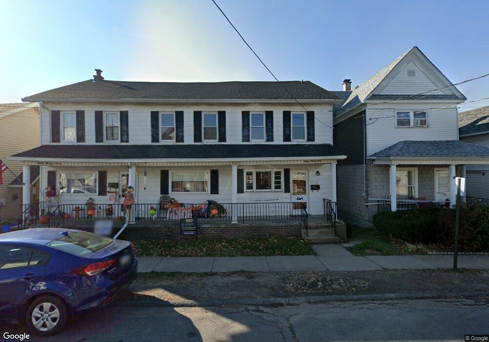 1229 1/2 Hampton St unit 1231, Scranton, PA 18504 - photo 1