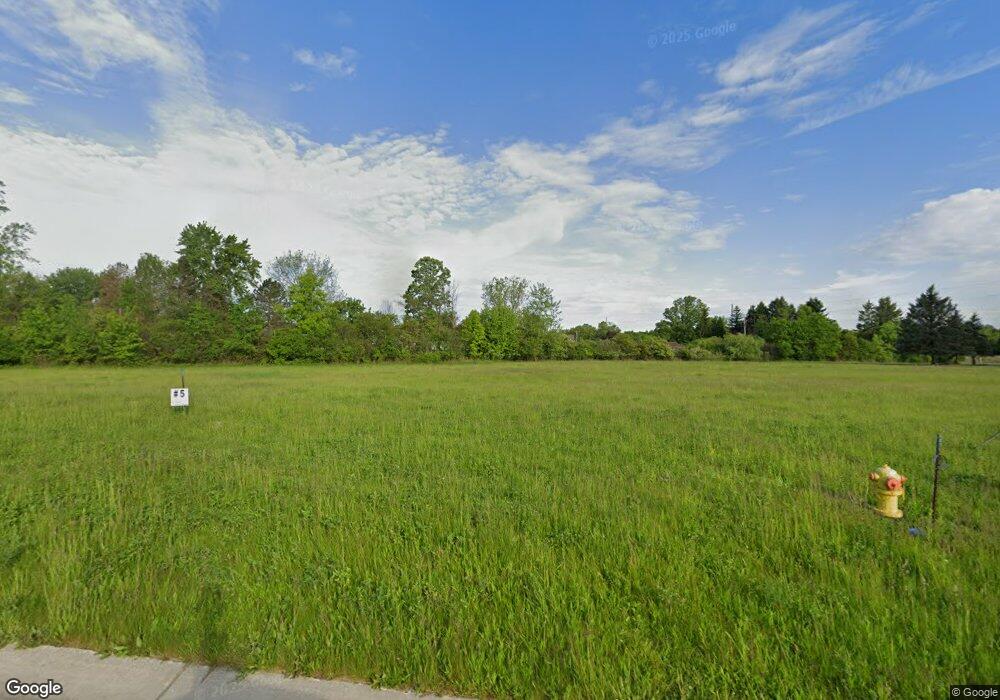 2471 Double Tree Dr, Flushing, MI 48433 - photo 1