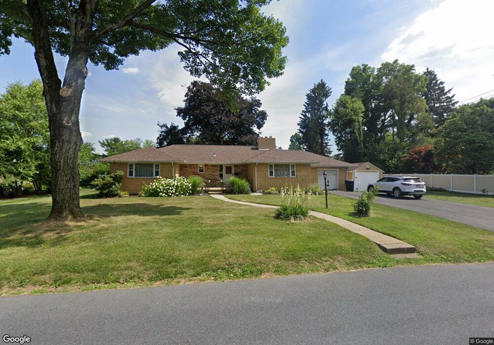 3036 W Pennsylvania St unit 3044, Allentown, PA 18104 - photo 1