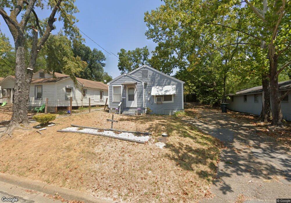 913 Orton St, Nacogdoches, TX 75961 - photo 1