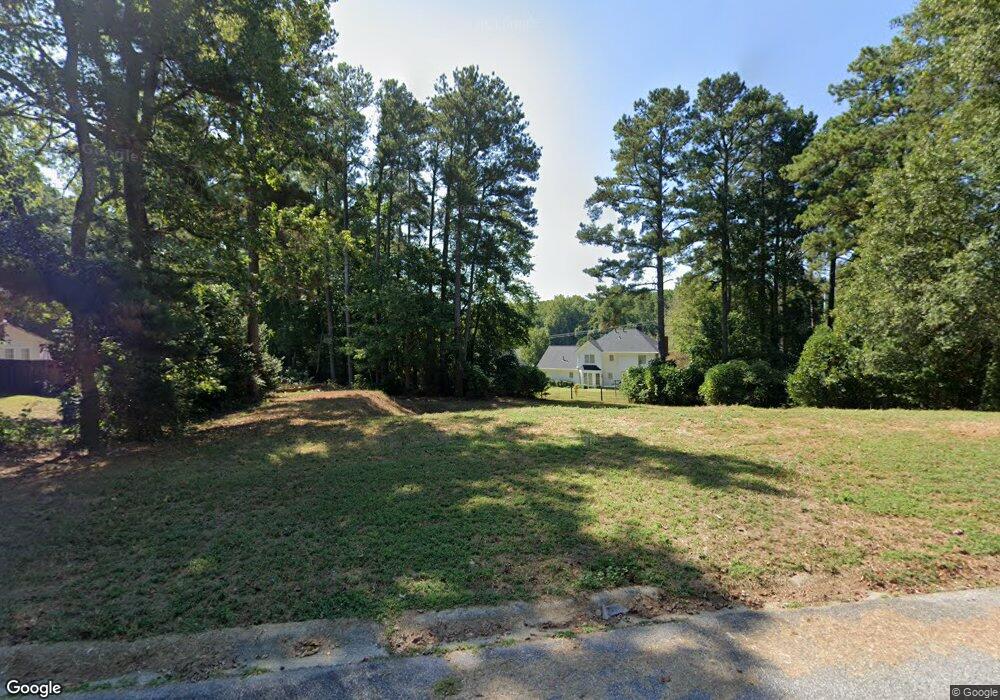 4082 Lakeland Hills Dr, Douglasville, GA 30134 - photo 1