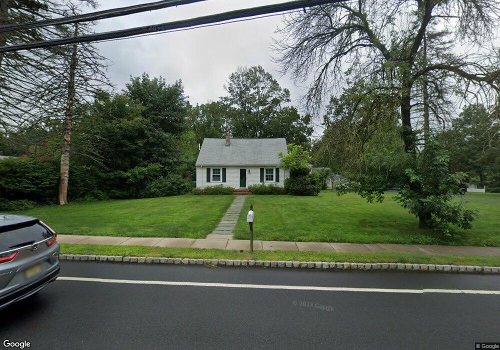 96 W Oak St, Basking Ridge, NJ 07920 - photo 1