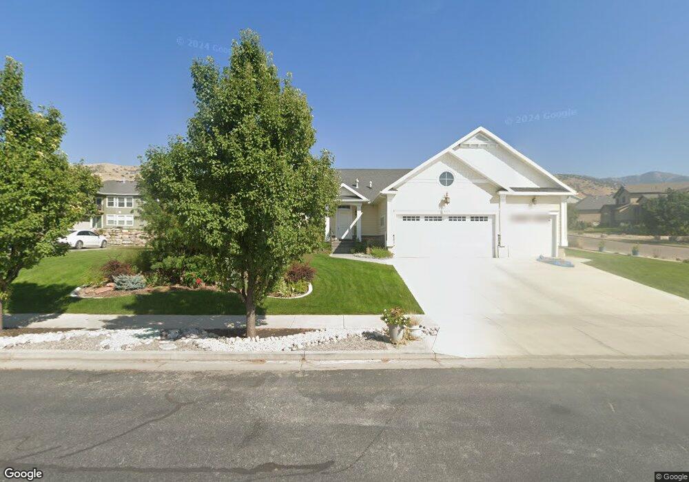 404 S Cardon Ridge Dr unit 114, Smithfield, UT 84335 - photo 1