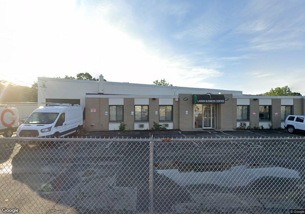 47 Larkin St unit 6, Stamford, CT 06907 - photo 1