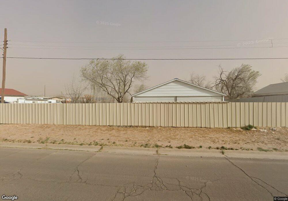 902 E Gypsy St, Hobbs, NM 88240 - photo 1
