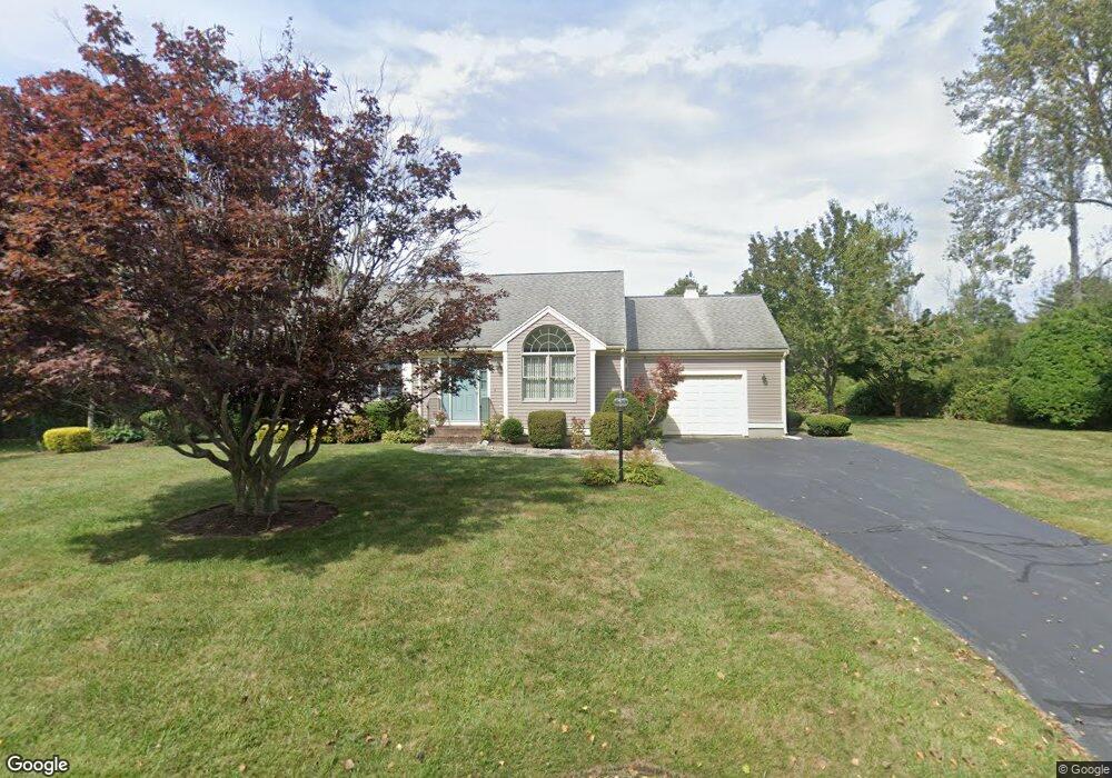 11 Hanson Cir, East Falmouth, MA 02536 - photo 1