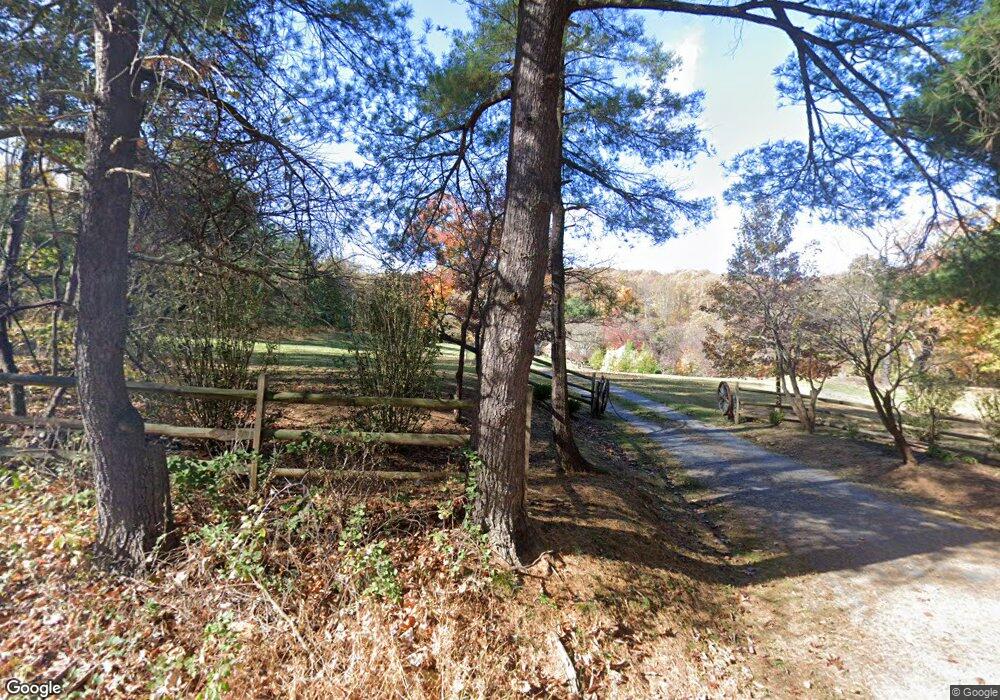 35110 Sunny Ridge Rd, Round Hill, VA 20141 - photo 1