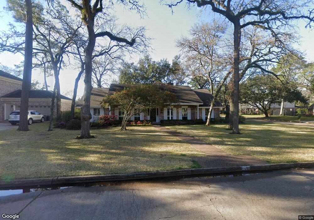 13515 Apple Tree Rd, Houston, TX 77079 - photo 1