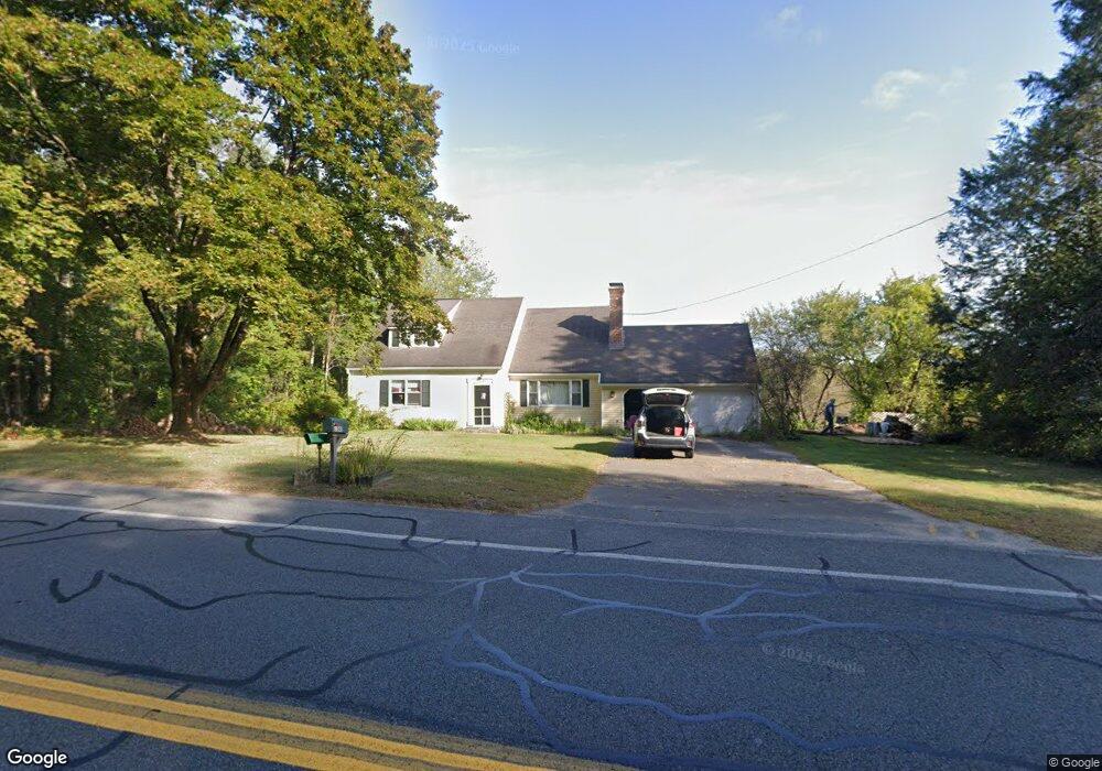 1040 Bay Rd, Amherst, MA 01002 - photo 1