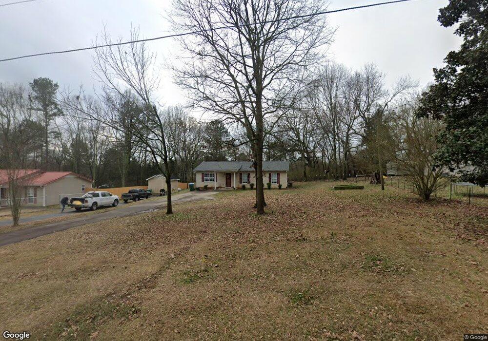 305 College Ave, Maysville, GA 30558 - photo 1