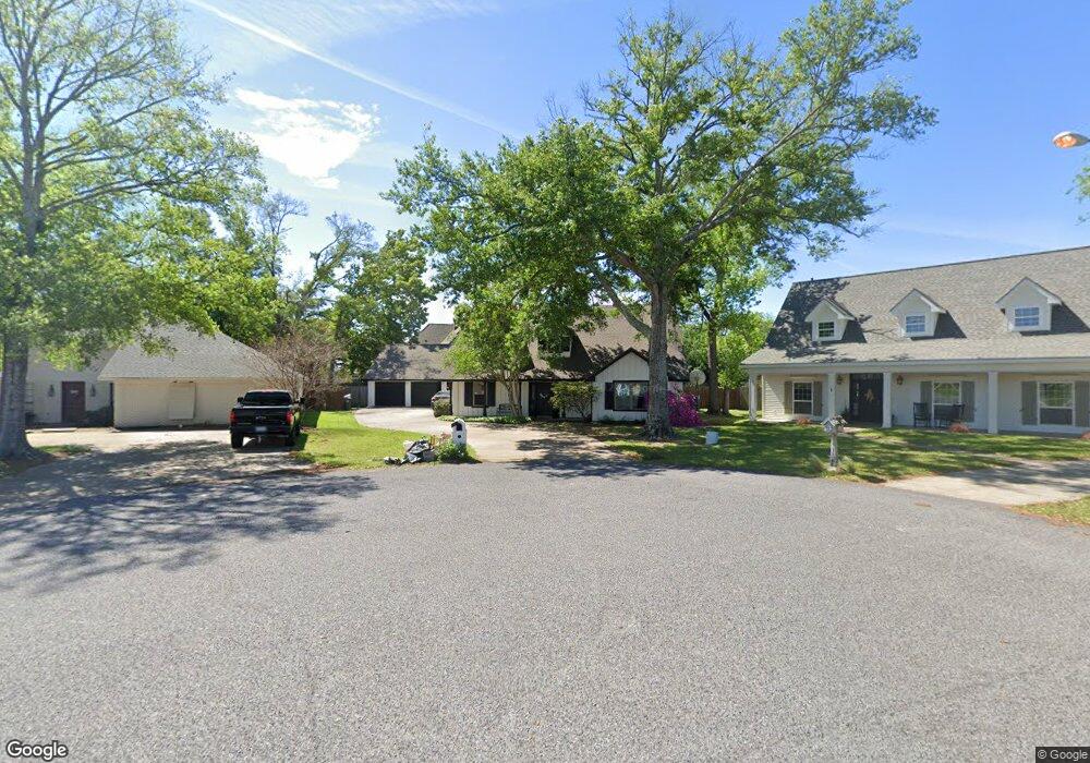 1521 Covey Ln, Lake Charles, LA 70605 - photo 1