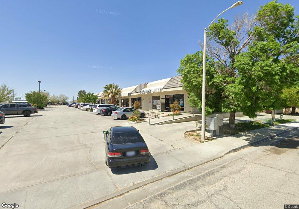 4401 W Rosamond Blvd unit 3, Rosamond, CA 93560 - photo 1