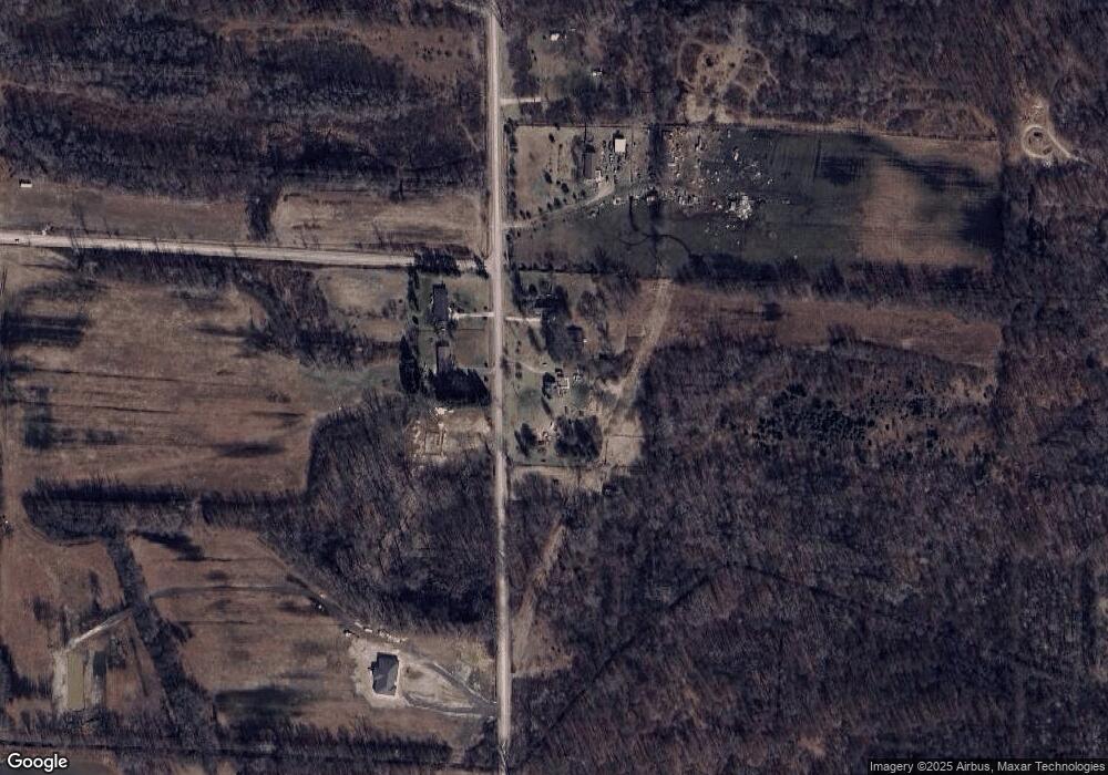 14044 Timbers Rd, Carleton, MI 48117 - photo 1