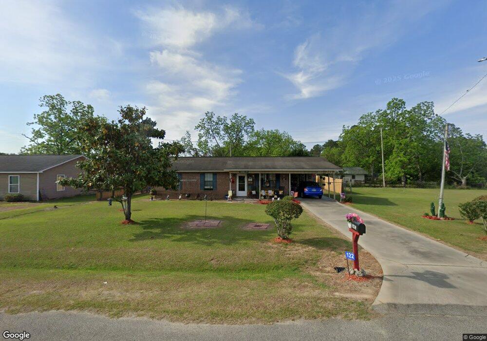 122 Cecil Cir, Fitzgerald, GA 31750 - photo 1