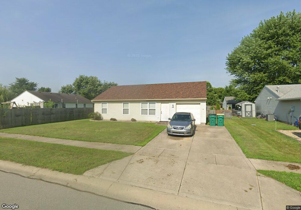 4010 Magnolia Dr, Franklin, IN 46131 - photo 1