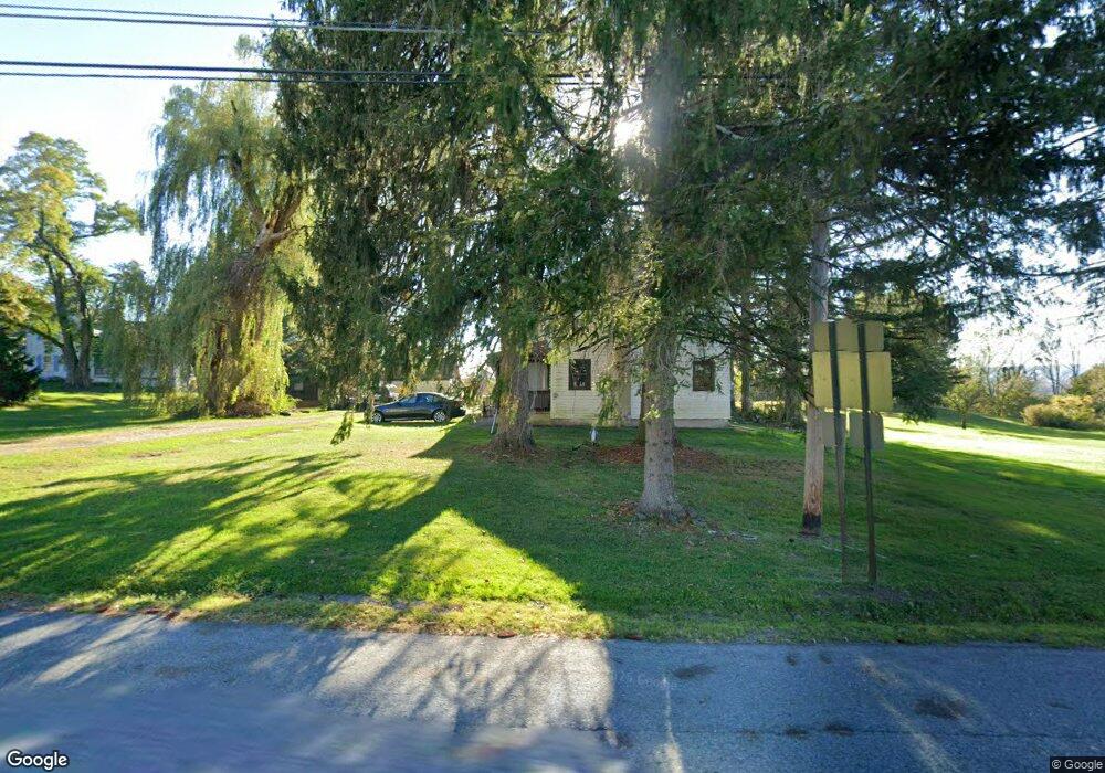 407 Gravity Rd, Lake Ariel, PA 18436 - photo 1