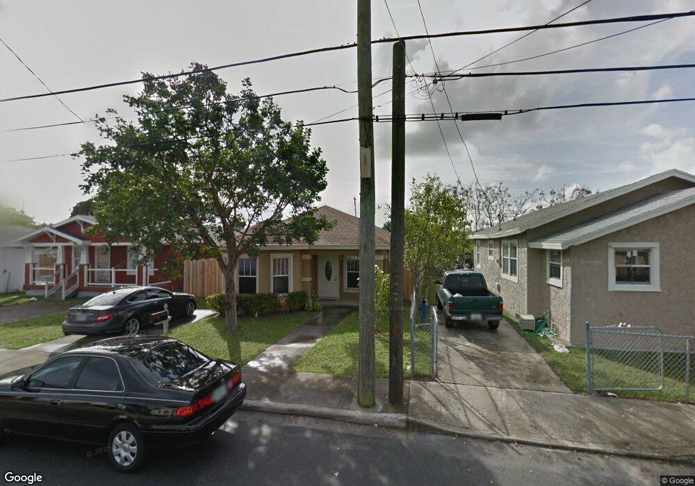 1040 22nd St, West Palm Beach, FL 33407 - photo 1