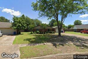 1300 Hickory Cir, West Memphis, AR 72301