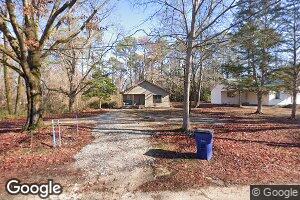 410 E Wiygul St, Fulton, MS 38843