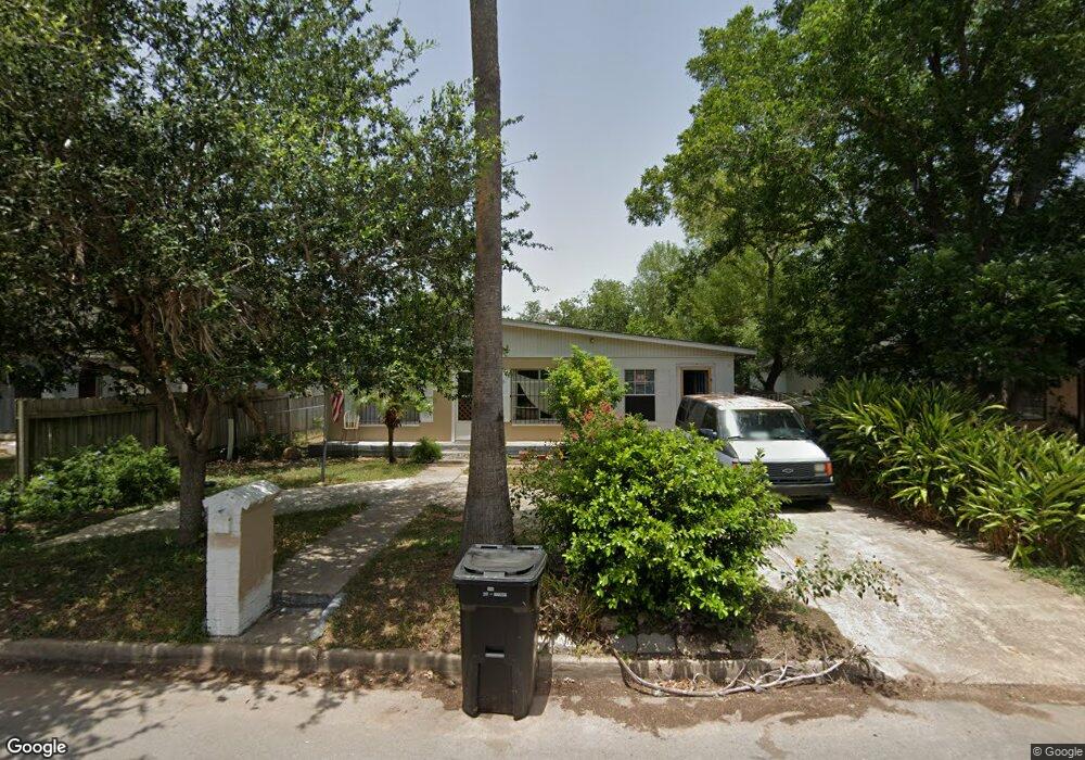 814 S Indiana Ave, Weslaco, TX 78596 - photo 1