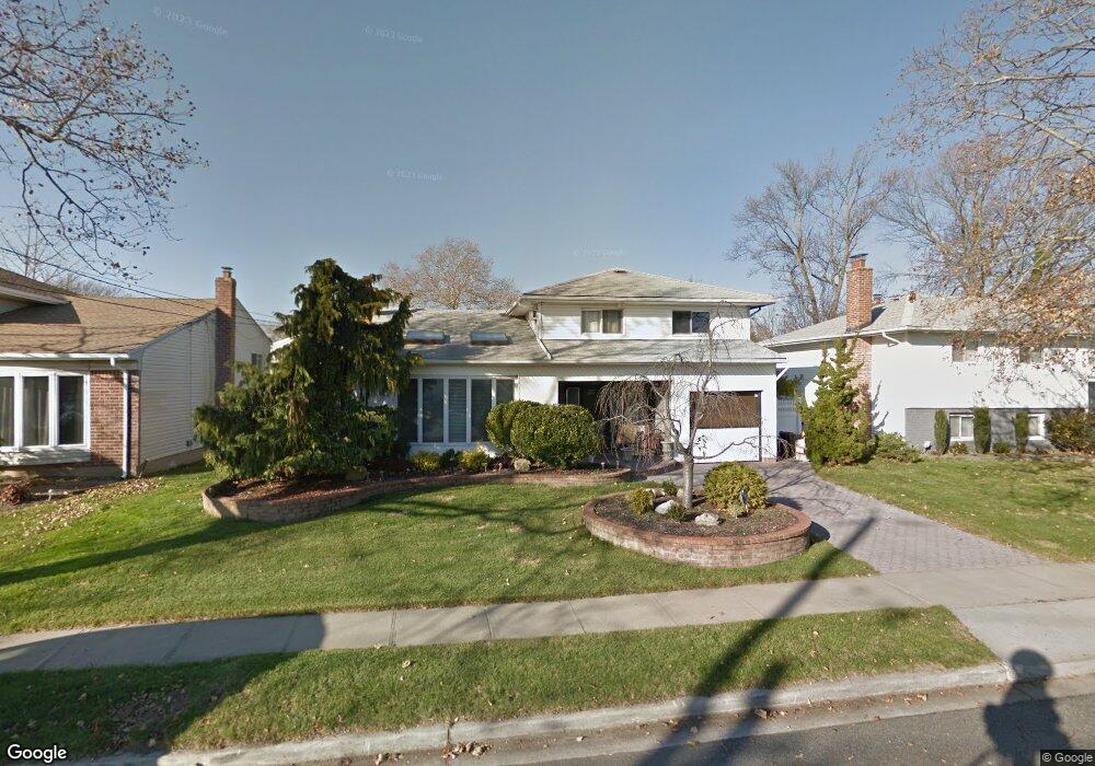 845 Hayes St, Baldwin, NY 11510 - photo 1