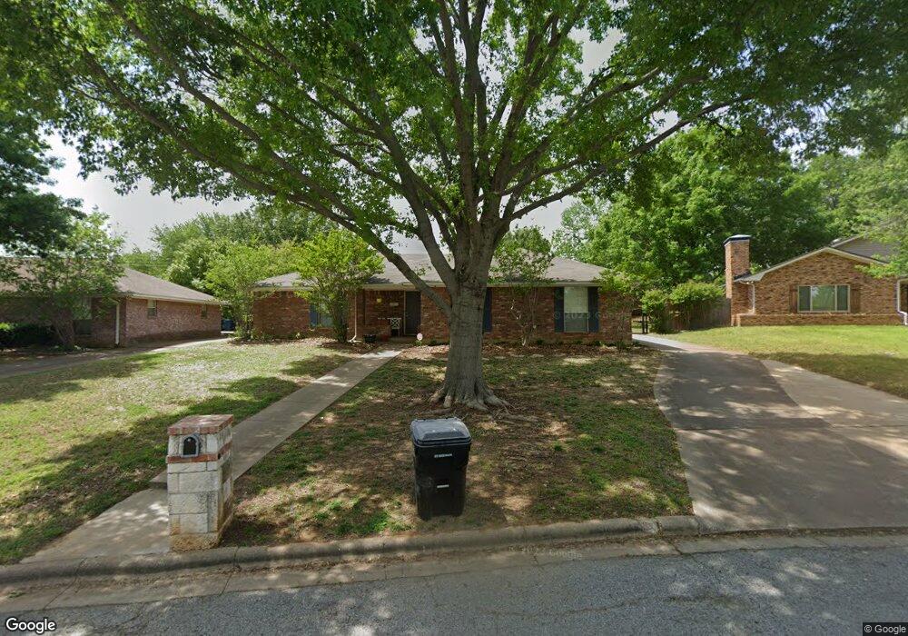 2803 Pyramid Cir, Denison, TX 75020 - photo 1