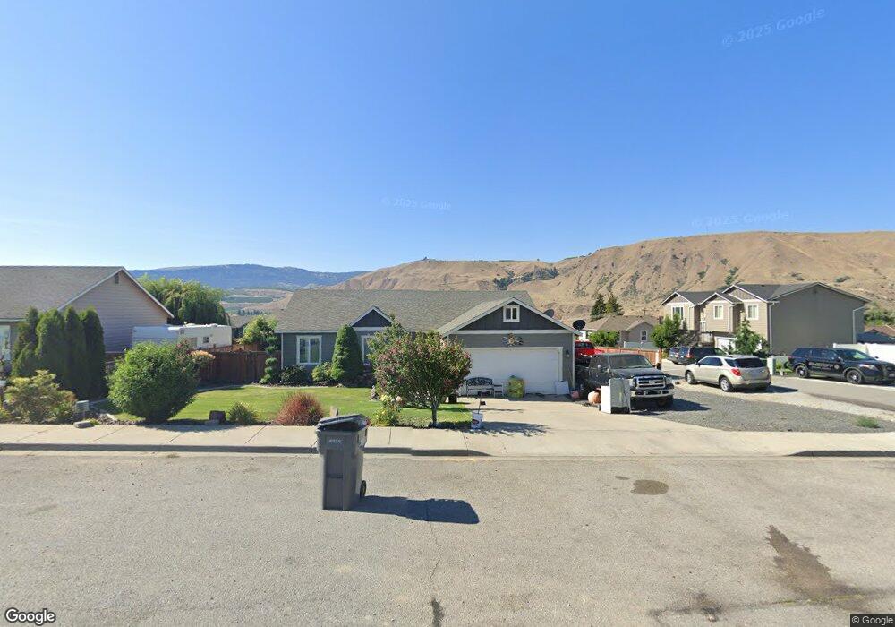 1120 S Jean St, East Wenatchee, WA 98802 - photo 1