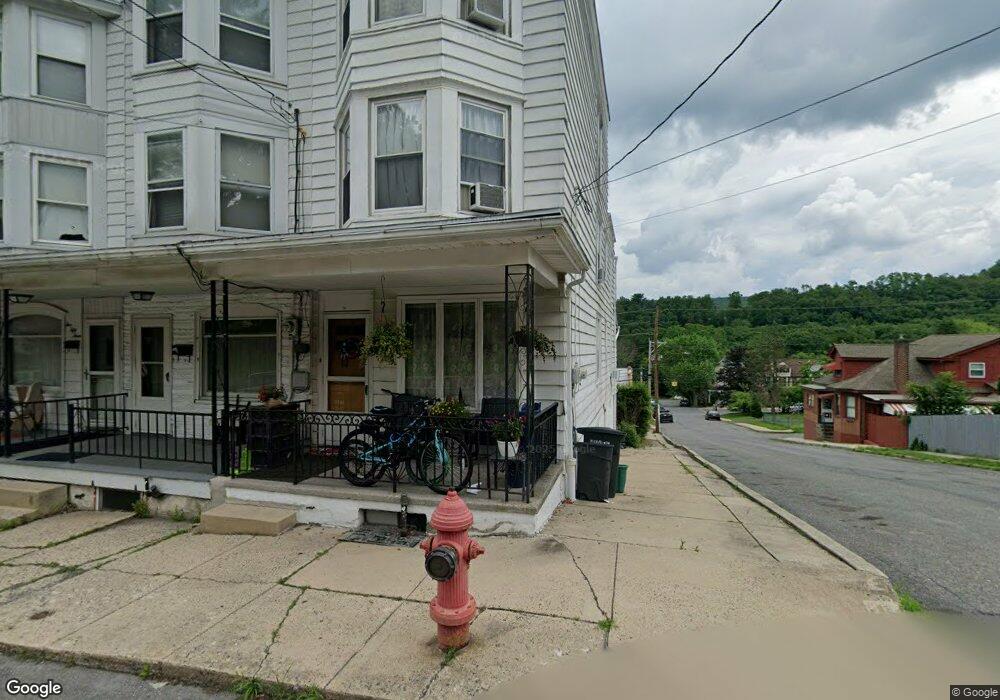 555 Arlington St, Tamaqua, PA 18252 - photo 1