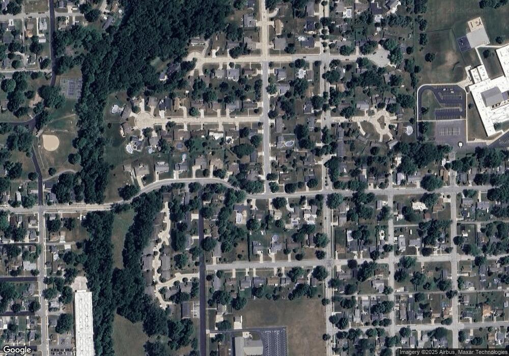 508 E 1st St, Auburn, IN 46706 - photo 1