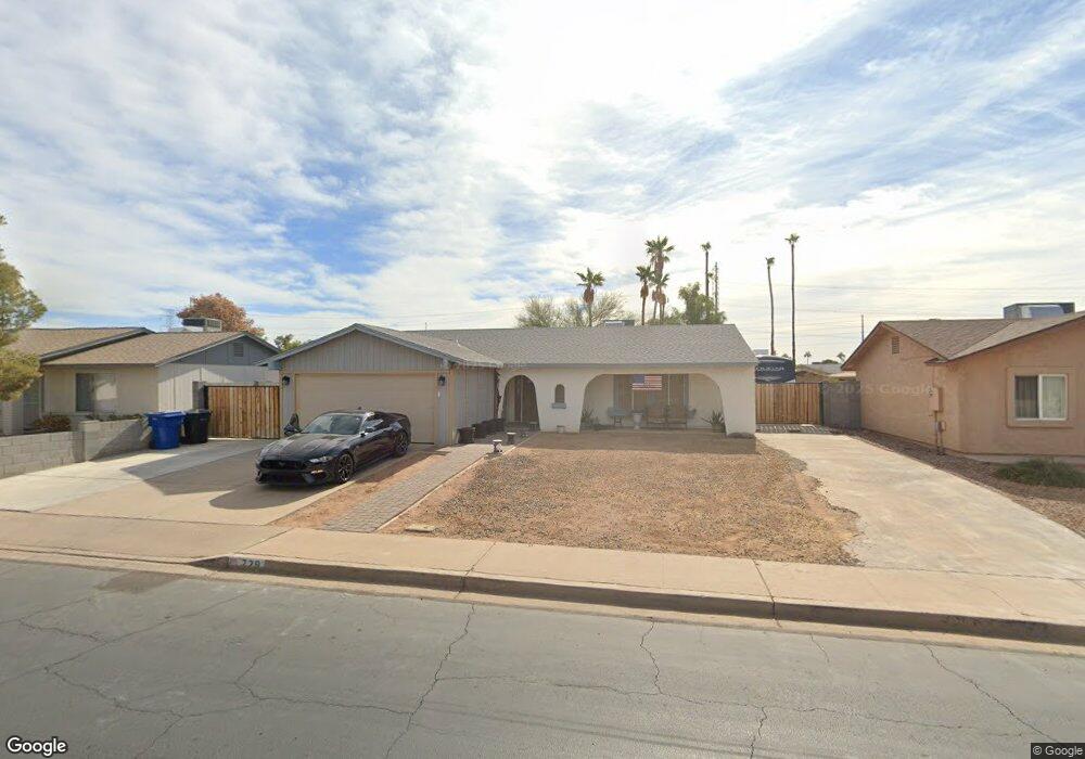 729 W Posada Ave, Mesa, AZ 85210 - photo 1