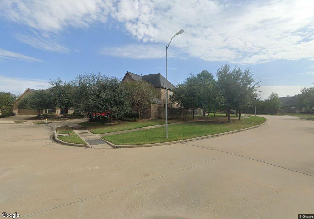 27607 Balcones Heights Blvd, Fulshear, TX 77441 - photo 1