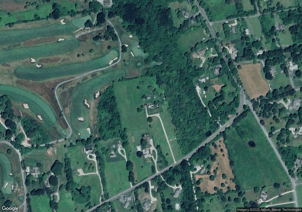 25 Sakonnet Point Rd, Little Compton, RI 02837 - photo 1