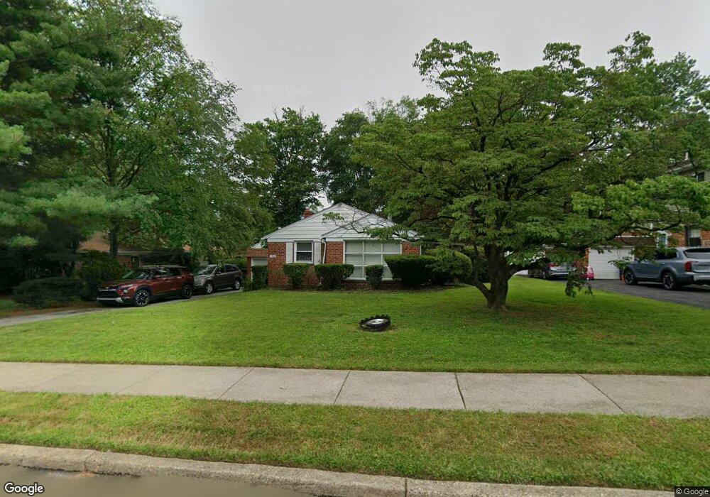 1504 E Pleasant St, Glenside, PA 19038 - photo 1