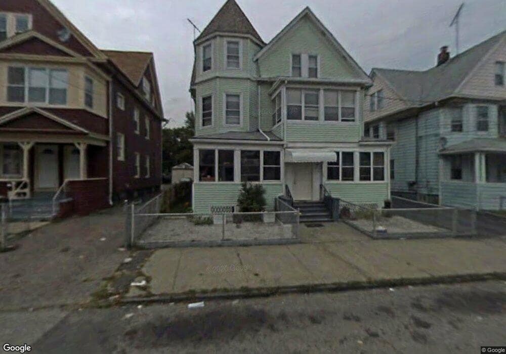 161 Deacon St, Bridgeport, CT 06607 - photo 1