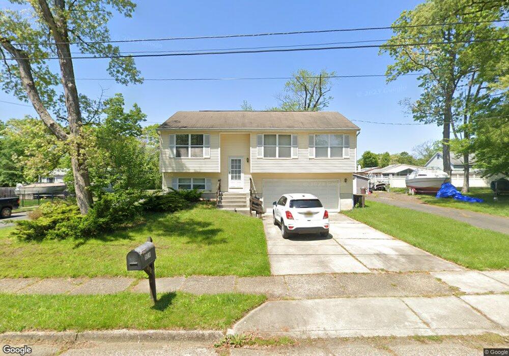 519 Schaeffer Ave, Woodbury, NJ 08096 - photo 1