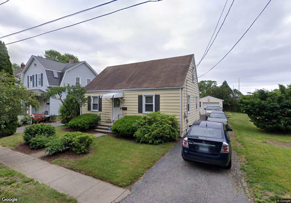 69 Redfield Rd, Fairfield, CT 06824 - photo 1