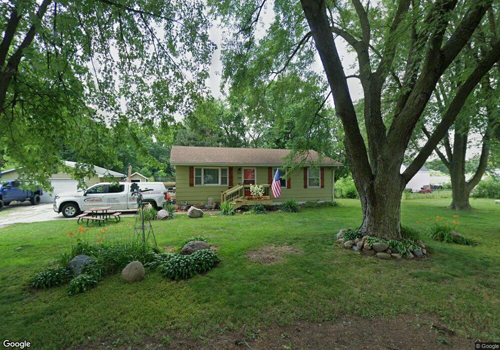 809 E Edison Ave, Des Moines, IA 50315 - photo 1