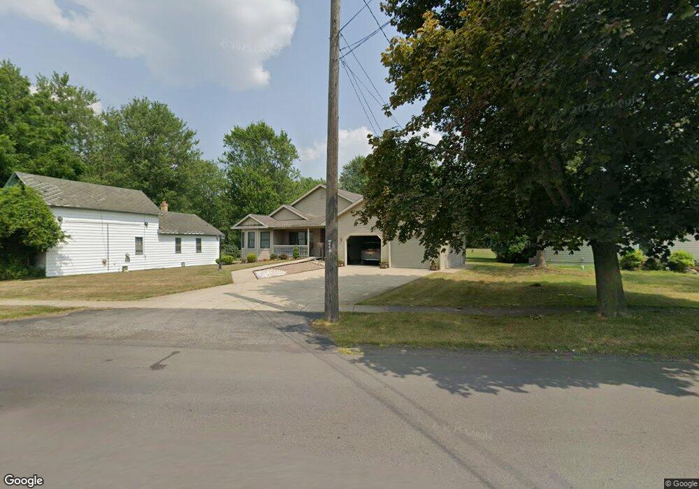 455 Ward Rd, North Tonawanda, NY 14120 - photo 1