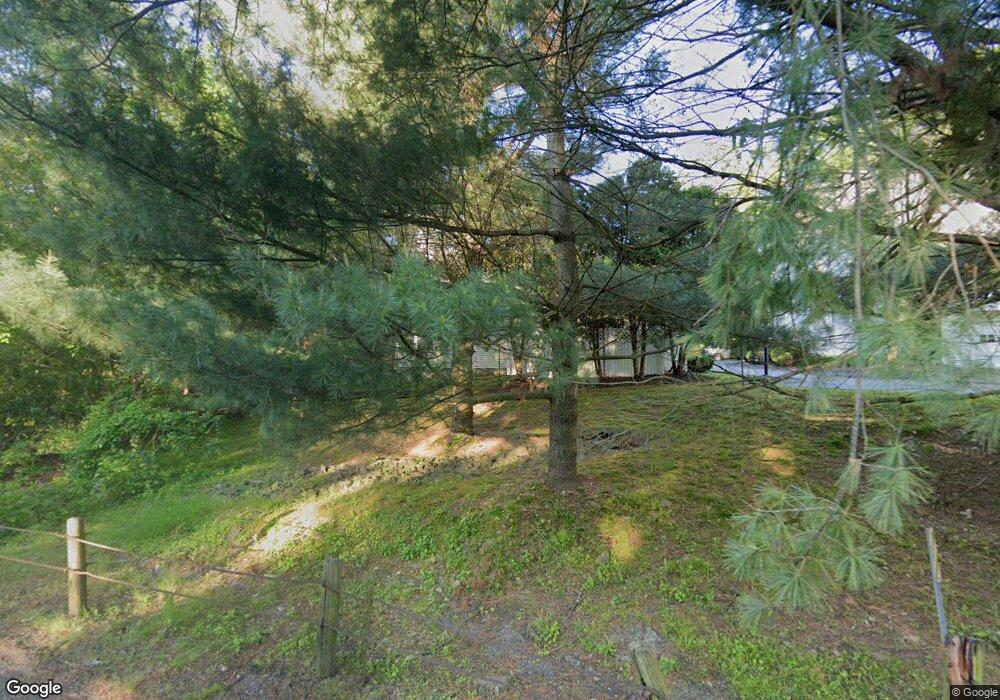 258 Old Lambert Rd unit 258, Orange, CT 06477 - photo 1