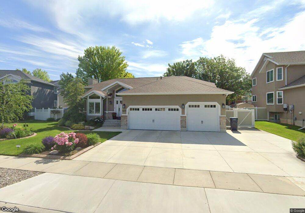 8135 Hidden Springs Cove, Sandy, UT 84094 - photo 1