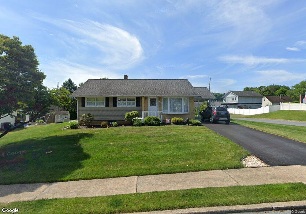 2738 Mosser St, Allentown, PA 18103 - photo 1