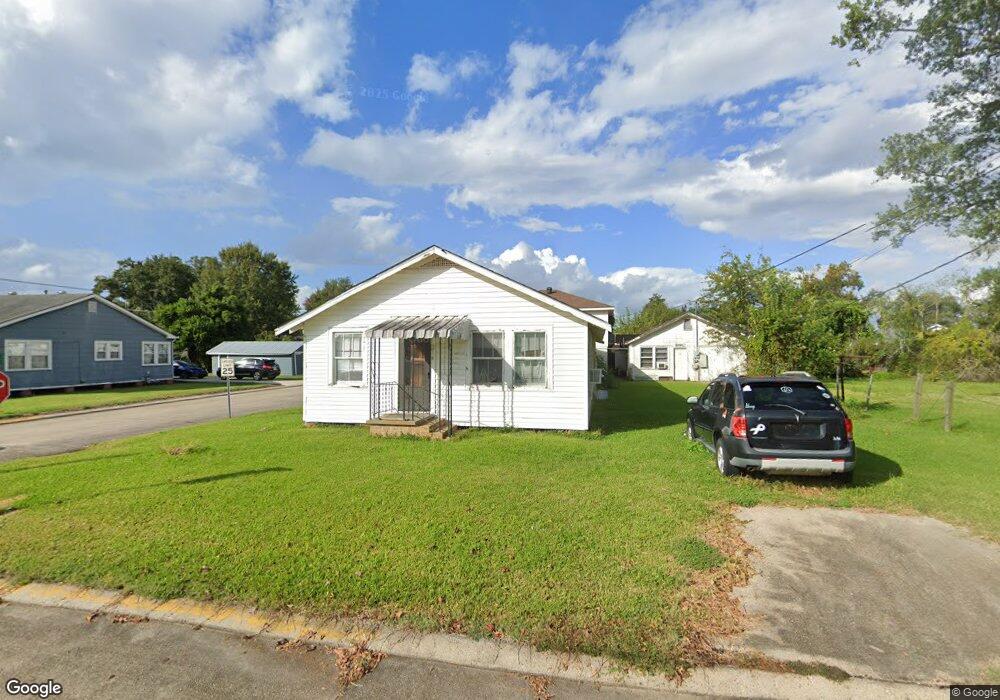 1301 Bourg St, Houma, LA 70360 - photo 1