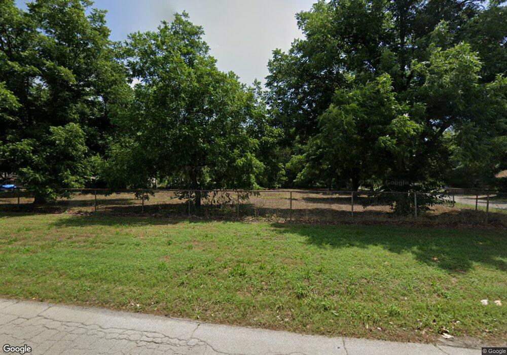 214 Rr 6, Duncan, OK 73533 - photo 1