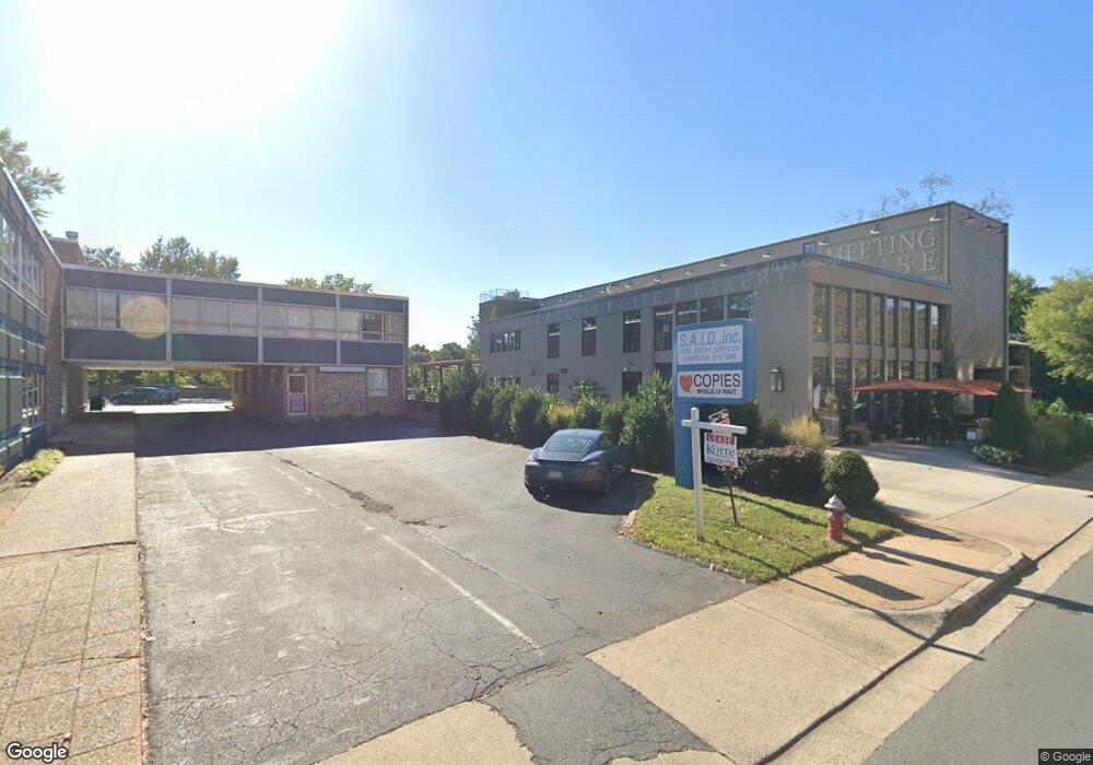 419 W Broad St, Falls Church, VA 22046 - photo 1