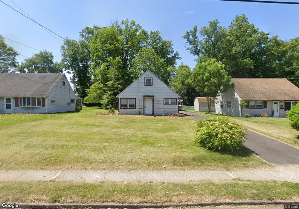 1067 Fireside Ave, Ewing, NJ 08618 - photo 1